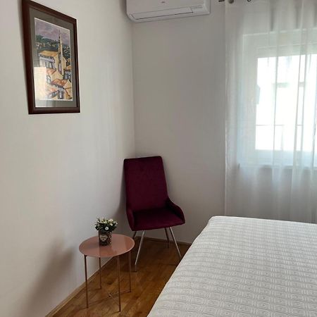 Apartment Violetta-Punta 乌马格 外观 照片