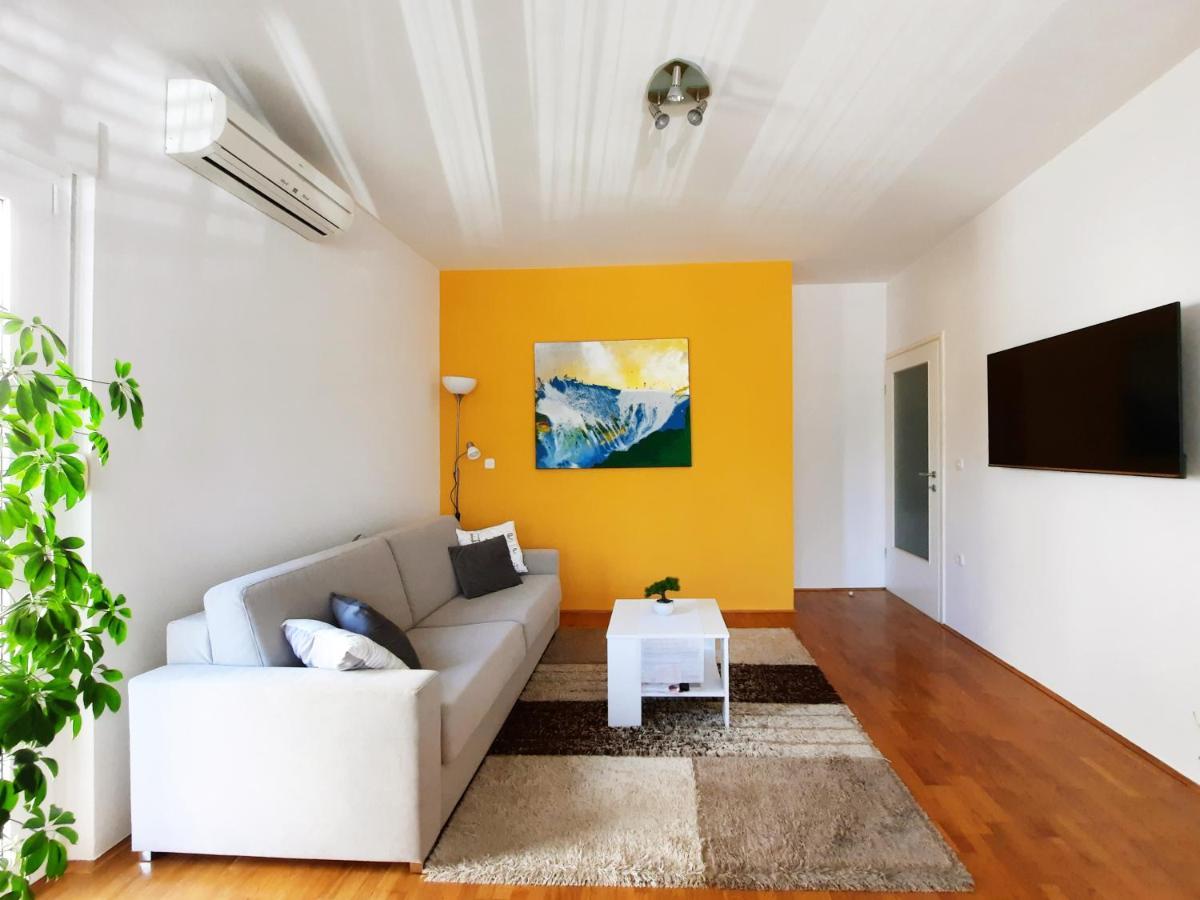 Apartment Violetta-Punta 乌马格 外观 照片